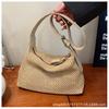 Straw bag women's large capacity 2025 new summer versatile crossbody knitted bag high-end seaside vacation beach bag