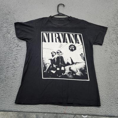 Nirvana Shirt Mens Large Black Band Photo Graphic Tee Grunge Rock Music Unisex T-Shirt