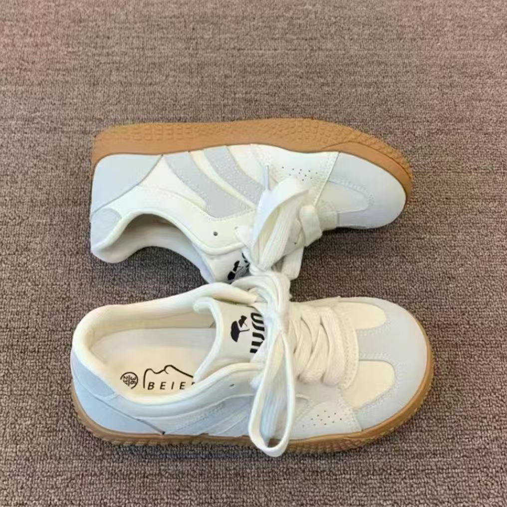 

Niche Korean version breathable pink German training shoes spring 2025 new chic board shoes women s sports leather white shoes 40