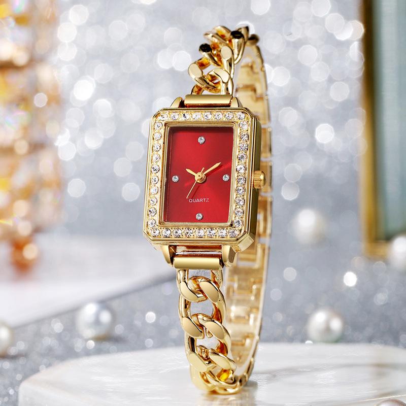 Women's Vintage Square Quartz Bracelet Fashion Watch