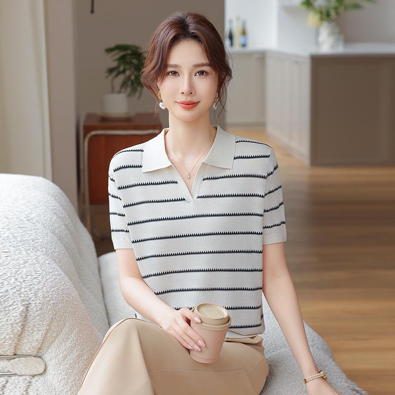 

Mom s Ice Silk Striped Lapel T-Shirt Blouse - Stylish Summer Wear for Middle-Aged and Elderly Women 5XL (150-165 kg) білий