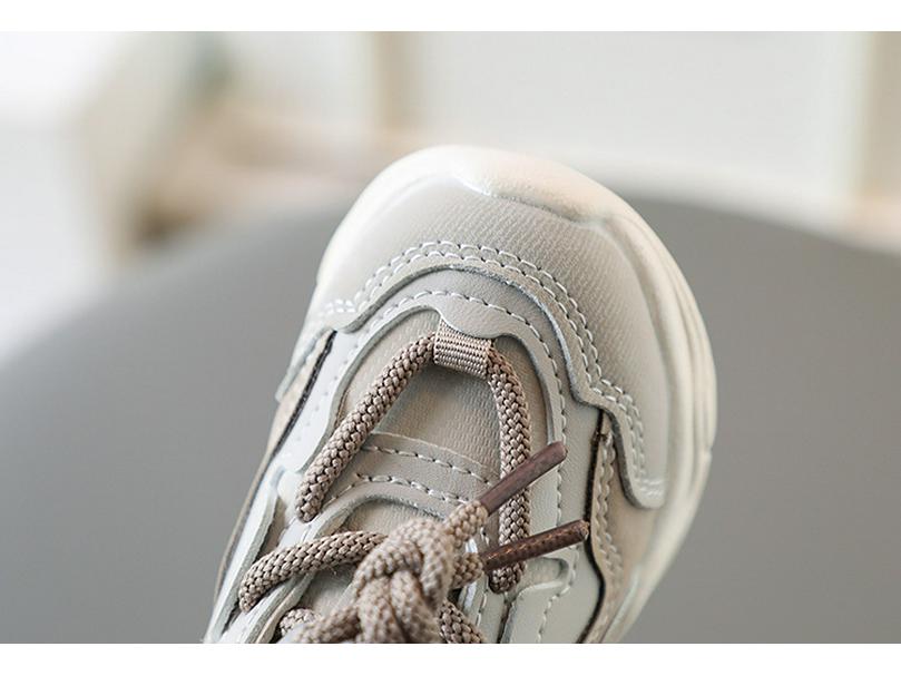 Children's Leather Sports Shoes: Soft, Breathable & Stylish Casual Sneakers for Kids Aged 1-6, Perfect for Spring and Autumn.