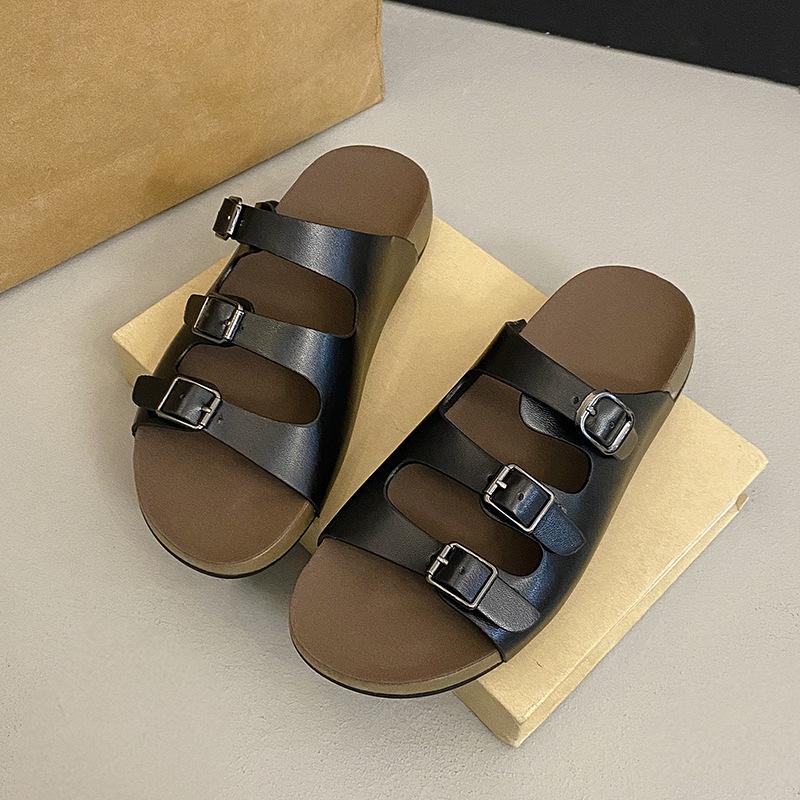 Thick-bottomed cool slippers for women's summer wear French retro Boken semi-mop seaside beach soft bottom fashion one-word mop