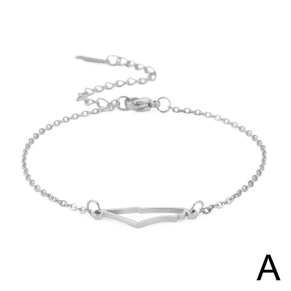 

Дизайн браслета с картой Палестины. Нерегулярный полый браслет с подвеской.