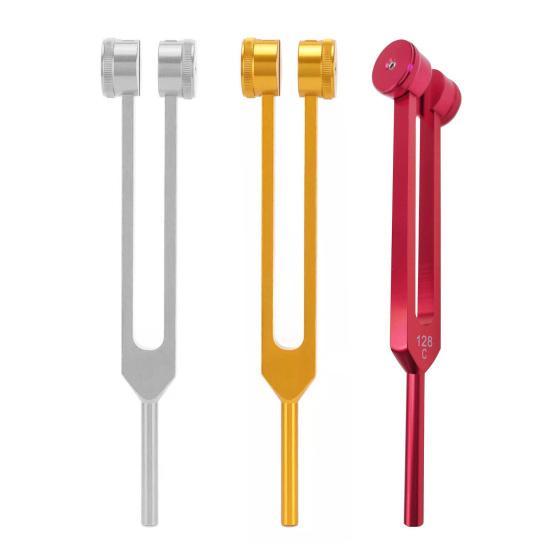 128 Hz ladička kovový zvukový vibrační nástroj pro relaxaci a vnímání těla snadno použitelná ladička s paličkou a úložným sáčkem