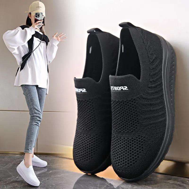 All-black Work Shoes, Women's Spring and Summer, Standing for A Long Time Without Tired Feet, Kitchen Small Black Shoes, Thick-soled Muffins