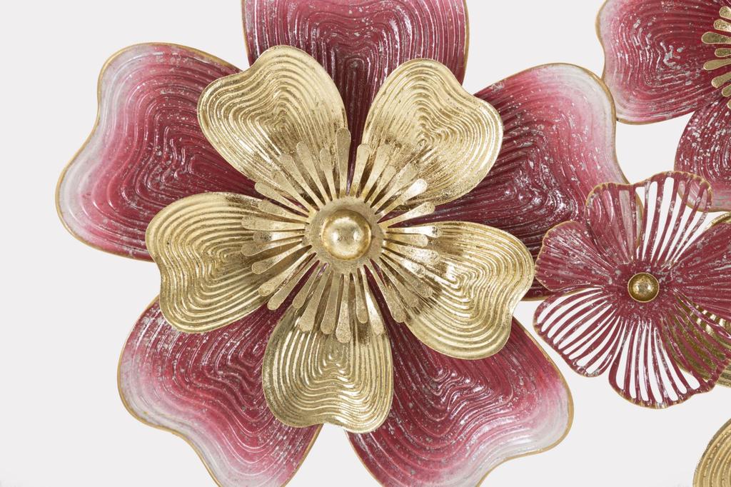 Iron Wall Panel Lobes 91.4X6.4X50.8 Cm