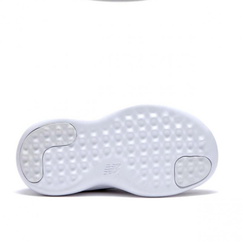 New Balance Kids Arc Sneaker iArcvbk