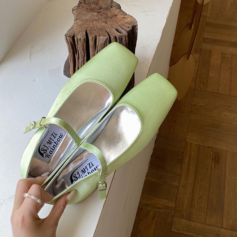 

Korean version of women s single shoes spring and summer 2025 new square head Mary Jane candy color light mouth flat women s shoes 39 ярко-зеленый