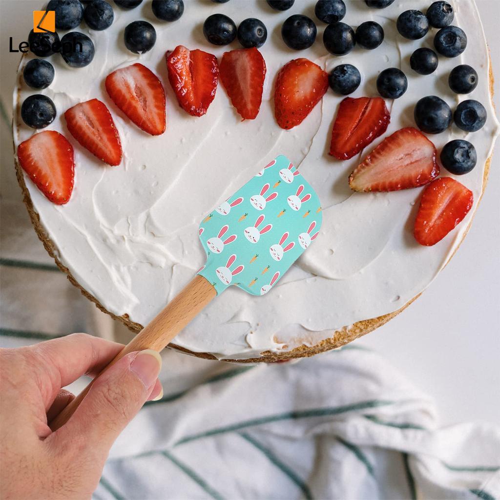 Leeseph Roztomilá silikonová špachtle na pečení Sada 10 kusů, špachtle na zdobení dortů s dřevěnou rukojetí, na pečení v kuchyni a na Vánoce