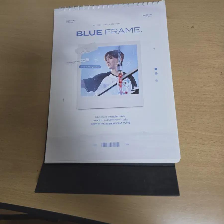 

Monsta X 2024 Season Greeting Blue Frame