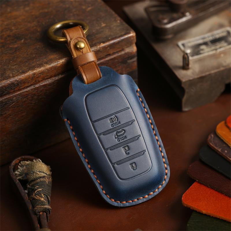 Genuine Leather Car Key Cover Case Shell for Toyota RAV4 Yaris C-HR Hilux Fortuner Land Cruiser Camry Coralla Crown Highland