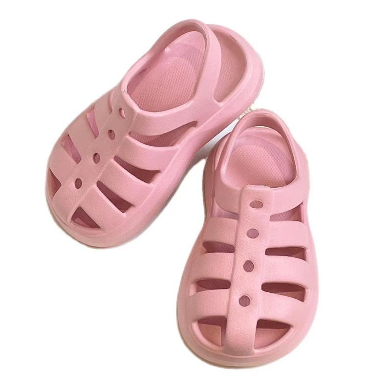 Children's Roman Sandals Boys and Girls Kindergarten Summer Soft-soled Hole Shoes Beach Shoes Bag Head Non-slip Classmates