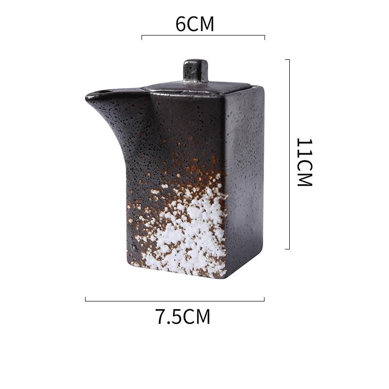 Creative Ceramic Oil Bottles Spice Jar Salt and Pepper Shakers Home Kitchen Spice Tools Seasoning Jars Box Kitchen Accessories