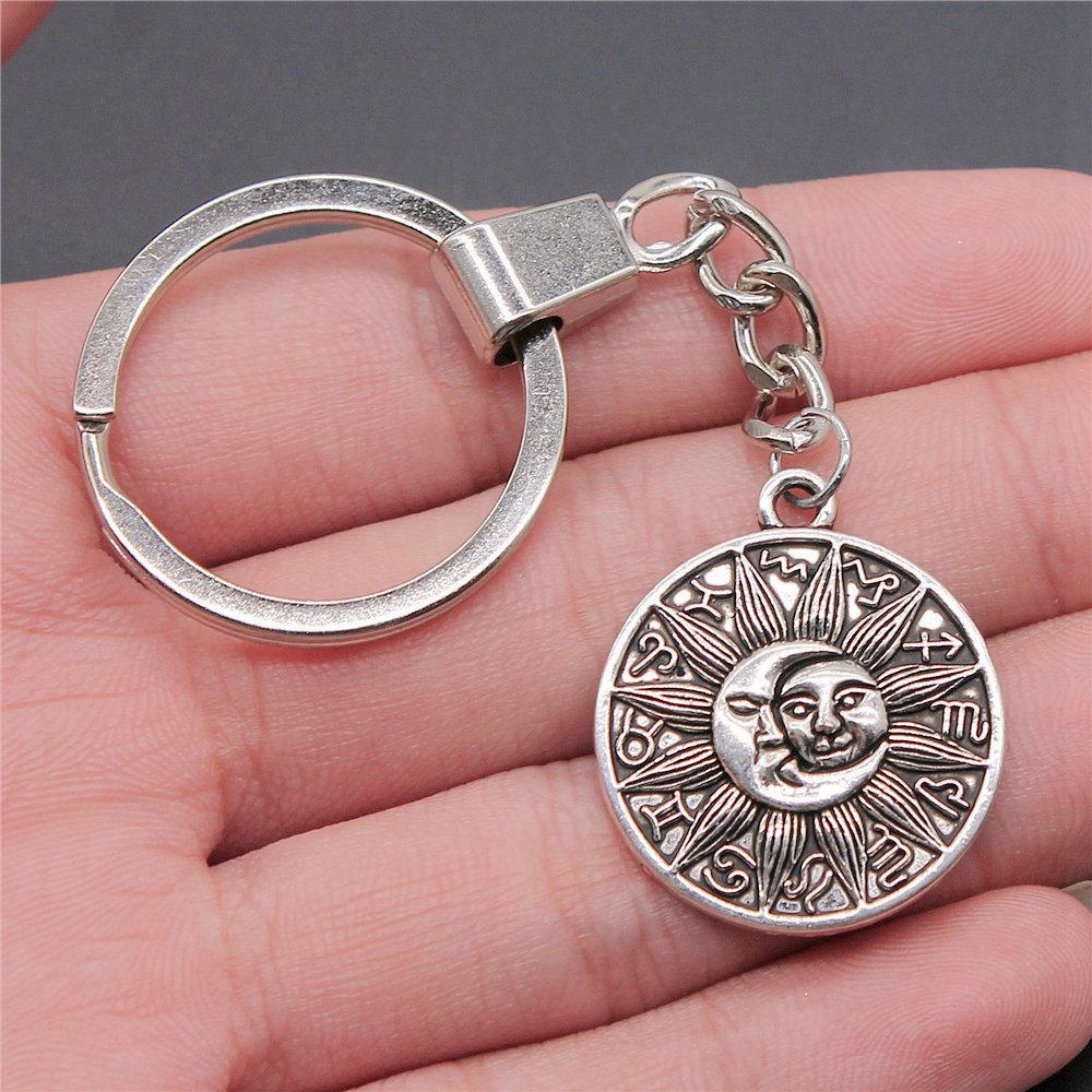 30mm Keychains Sun Moon Pentagram Vintage Jewelry Supplies QY047
