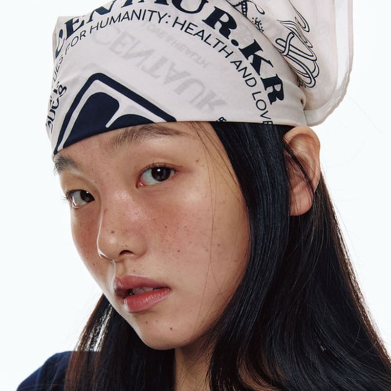 

CENTAUR.KR CENTAUR ARCHIVE small BANDANA_CREAM FREE
