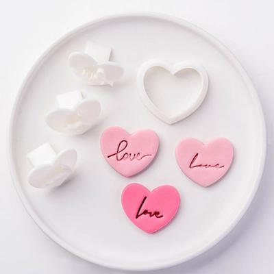4Pcs/Set Safe Cookie Moulds Scentless Great Valentine's Day Love Heart Embosser Molds
