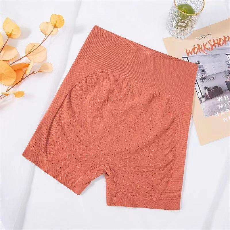 Seamless Yoga Shorts for Women Sexy Push Up Booty Workout Shorts Tights Fitness Sports Short Legging Gym Clothing Yoga Shorts