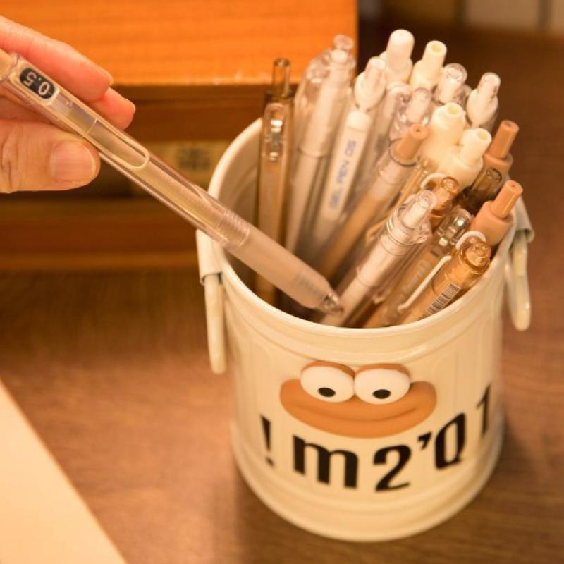 1 Pc Cartoon Pen Holder, Simple Storage Holder, For Office Storage, Desk Storage, Home Study Storage (random Letter Stickers)