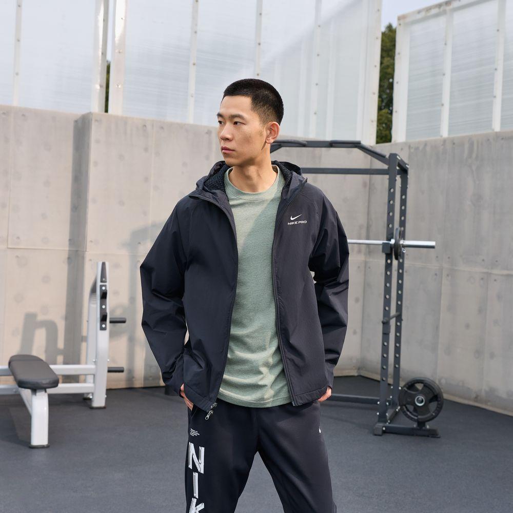 Nike Pro Jackets Men s Black/White Hooded Moderate Other XL