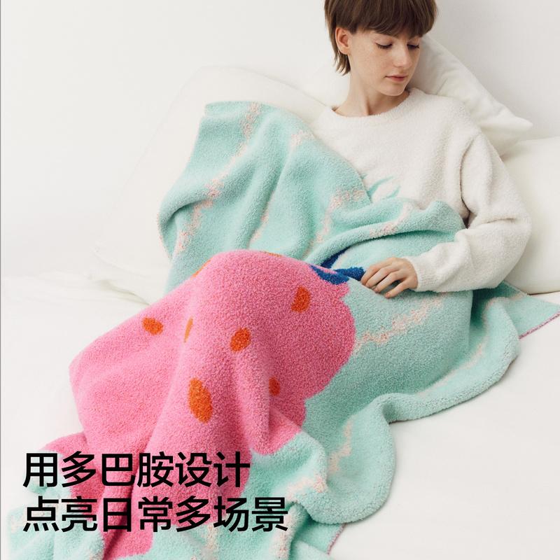 BANANA IN Blankets, Throw & Fleece Blankets 10704470071