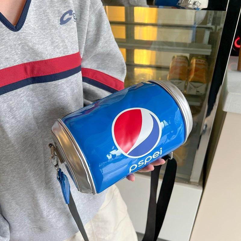 

Cute cartoon small bag 2025 Japanese soft girl trend wide shoulder strap messenger bag ins casual shoulder bucket bag чорний