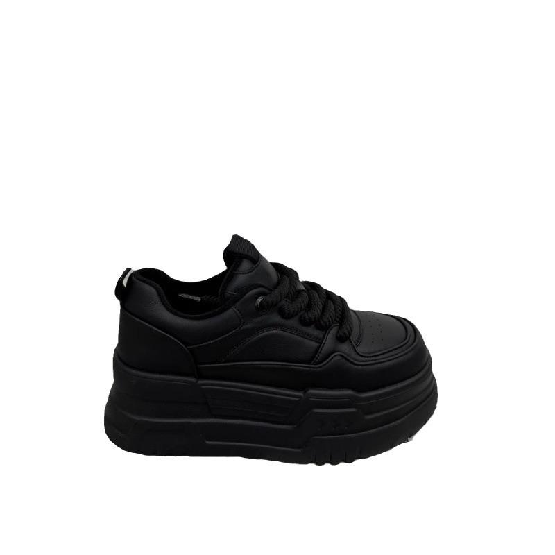 European station little white shoes women's 2025 autumn and winter new velvet platform casual sports shoes inner height increase black dad shoes