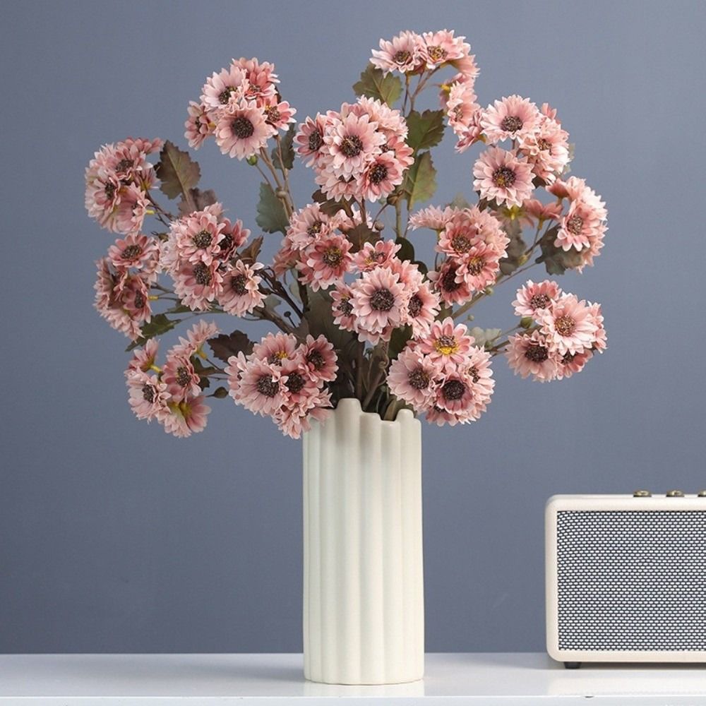 Lifelike Fake Chamomile Flowers Eco-Friendly Silk Flowers  Wedding Party Decoration