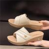 Summer new women's shoes soft-soled non-slip women's slippers wear platform-soled beach shoes women's simple and versatile word with sandals
