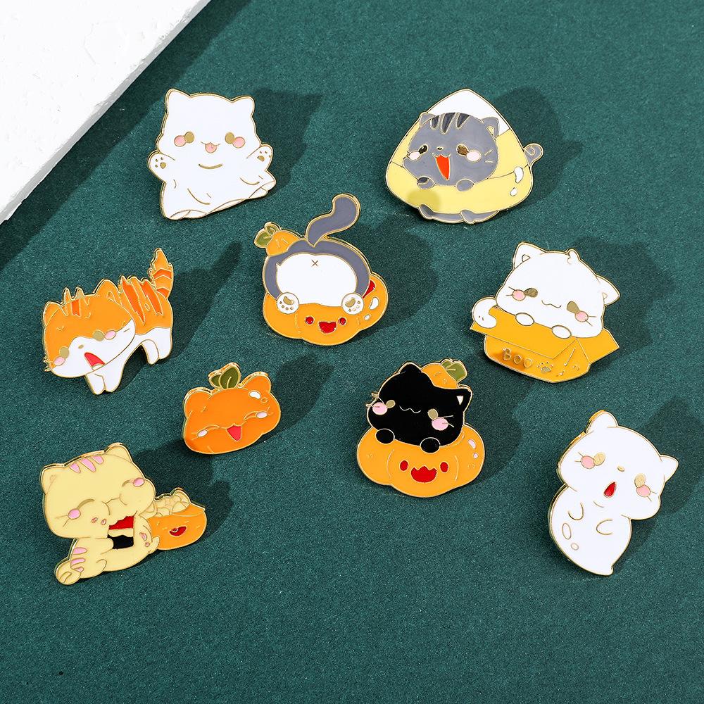 Cute cartoon cat series brooch personality funny Halloween creative ghost pumpkin kitten bag accessories