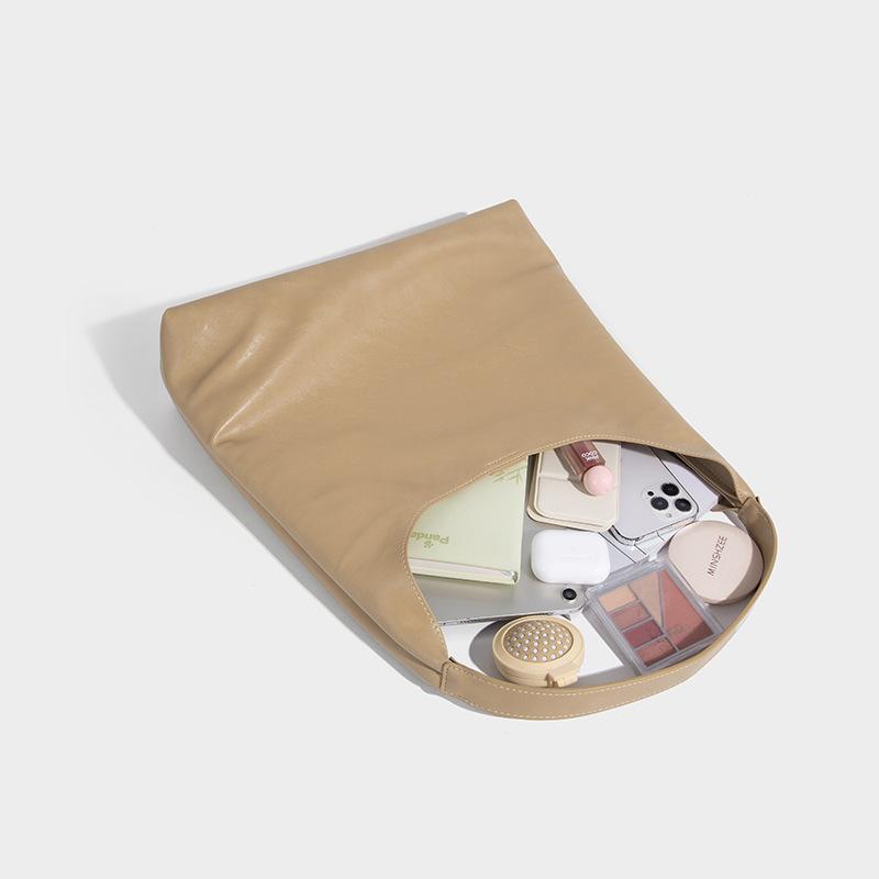 Simple Fashion Handbag for Women New Stylish Versatile Solid Color Single Shoulder Bag High-end Large Capacity Tote Bag