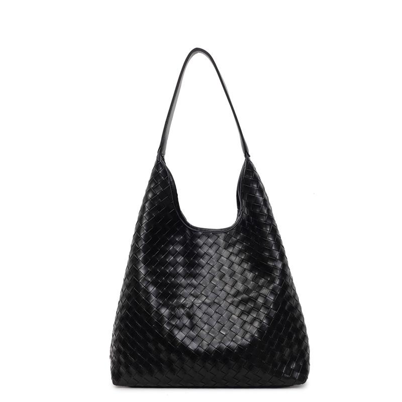 Casual Retro Large-capacity Bag Women's New Popular Versatile Shoulder Bag Woven Bag