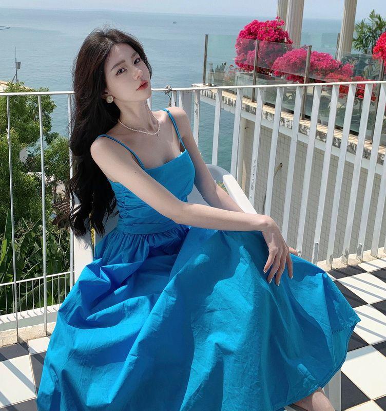 

Yunnan Dali travel wear dress women Sanya vacation photo beach dress Hainan French suspender long dress fairy XL синій
