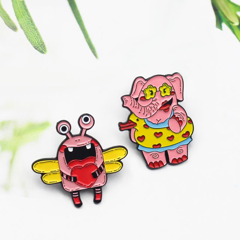 Cartoon Elephant & Toothless Friend Swimming Alloy Brooch