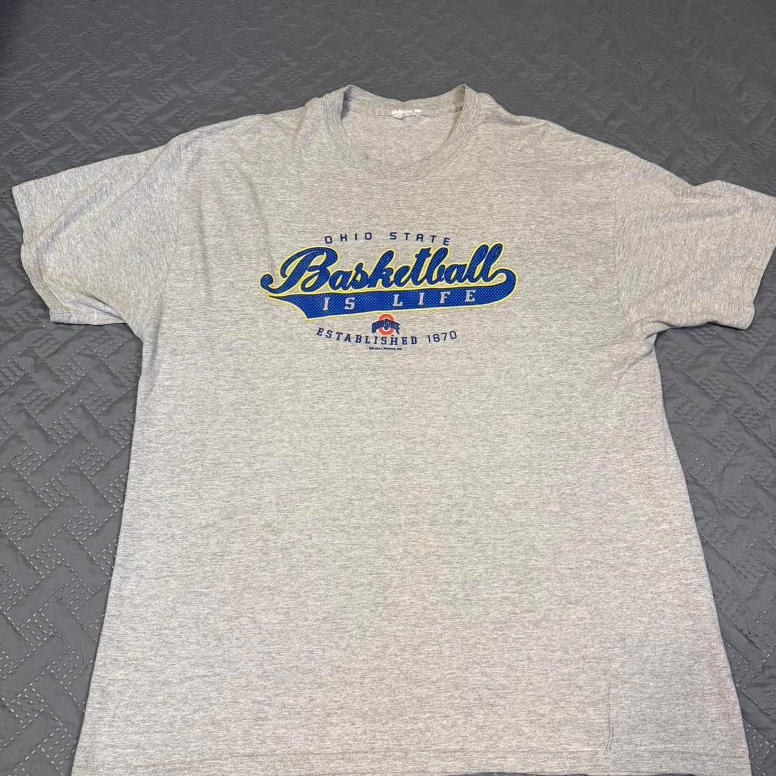 Vintage Ohio State Basketball “Basketball Is Life” Tee Men s Size XL NCAA Unisex T-Shirt S