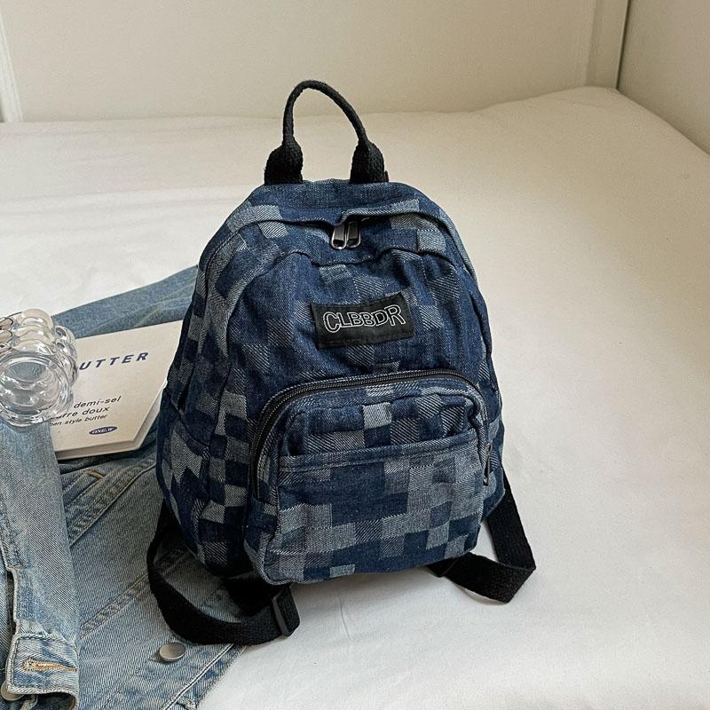 Рюкзак в клетку с клетчатым принтом — фото 6