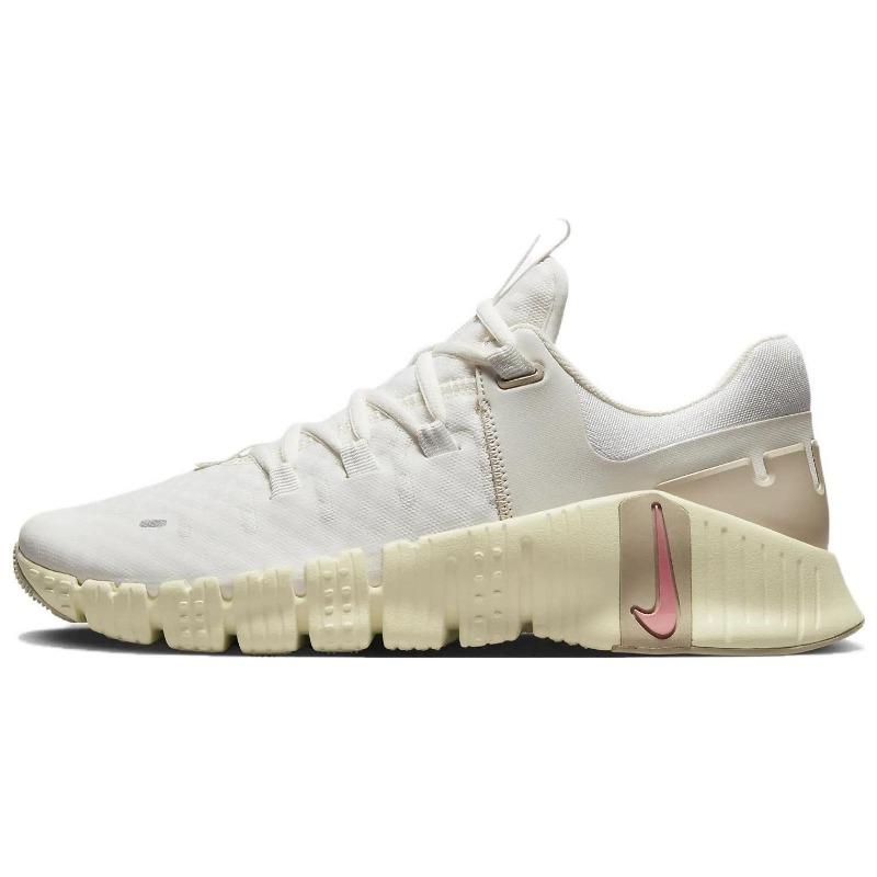 Nike Free Metcon 5 Women s Low-Top Training Shoes White DV3950-100 EU 39