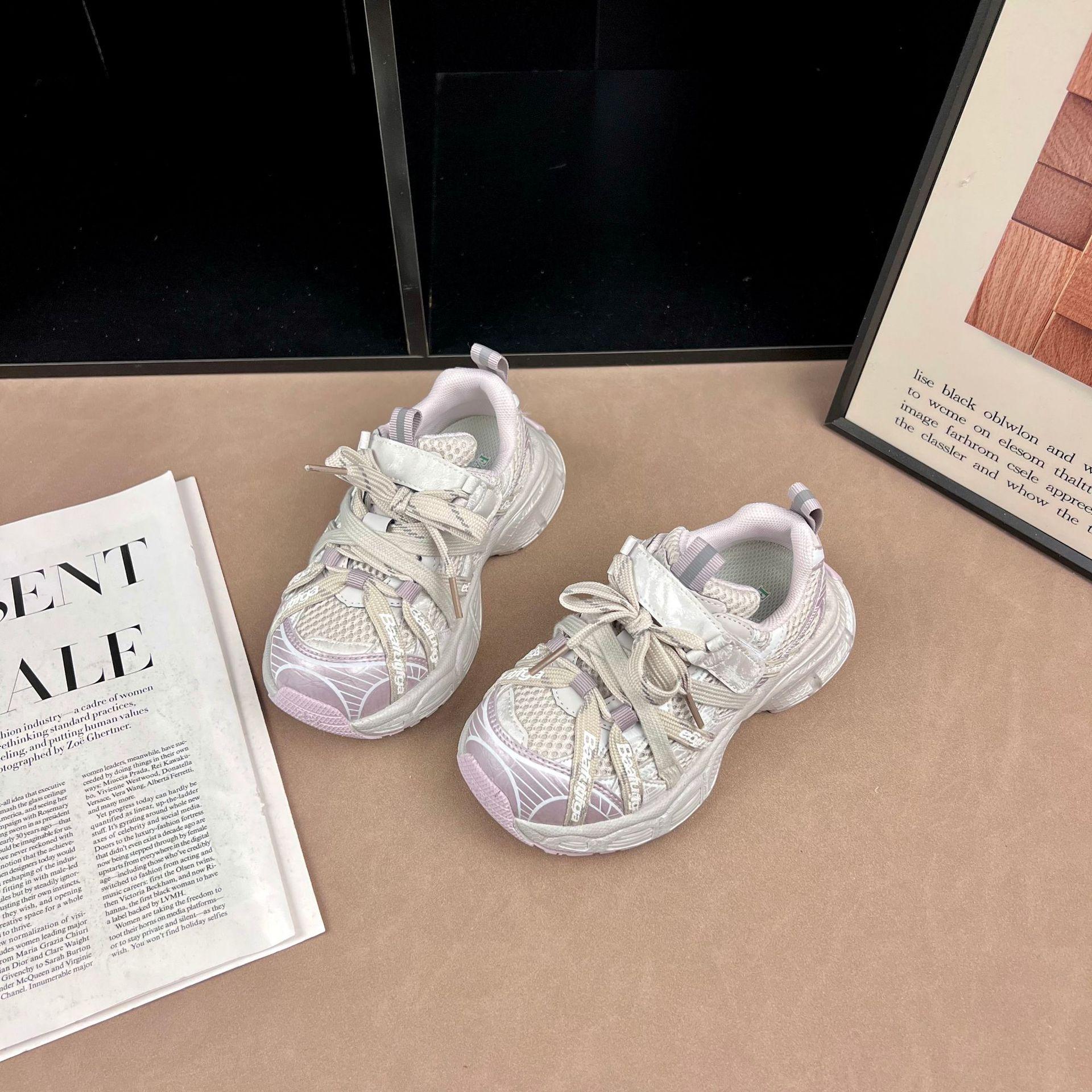 Spring 2026 Kids  Lightweight Mesh Dad Shoes: Breathable Silver & Blue Unisex Lace-up Sneakers 28