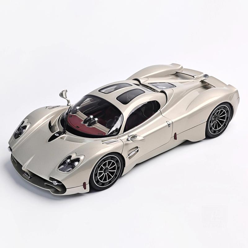 LCD 1:18 for  UTOPIA Utopia Alloy Sports Car Model