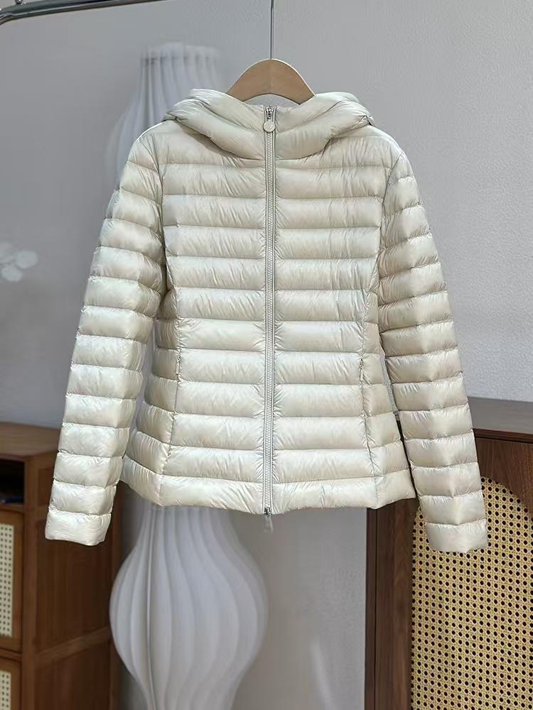 Yuyan autumn and winter new white duck down jacket women's short hooded light and thin small slim jacket
