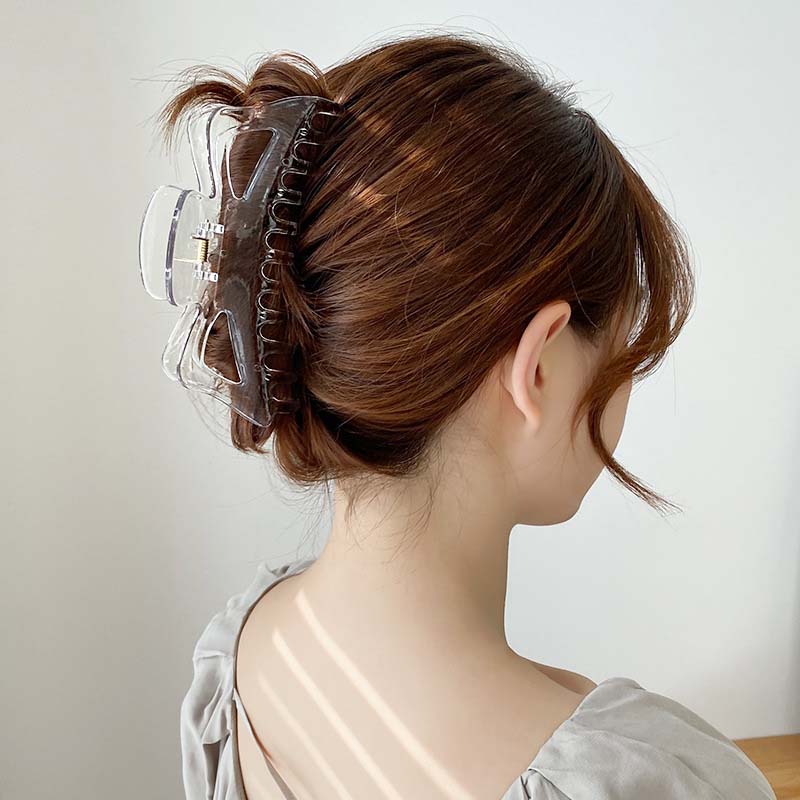 

Korean Solid Color Oversize Hair Claw for Women Girls Elegant Large Capacity Disc Hair Catching Clip Shark Clip Hair Accessories