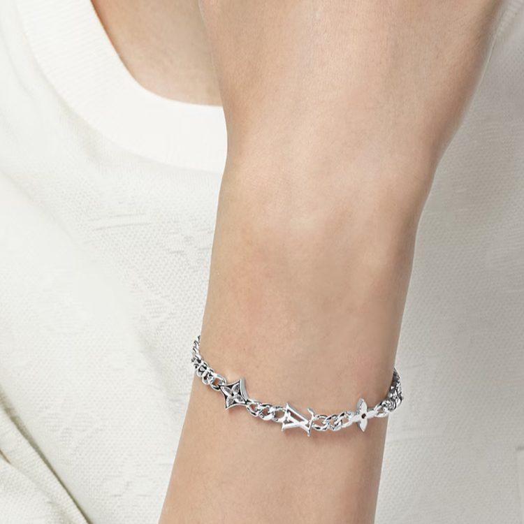 Louis Vuitton MNG Metal Bracelets Unisex Color M1407