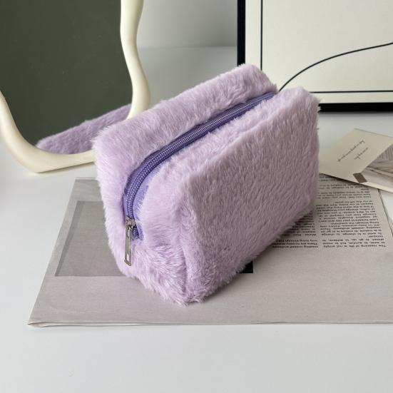 Plush Cosmetic Bag Portable Travel Makeup Bag Fuzzy Toiletry Bag for Women Skincare Products Makeup Brushes