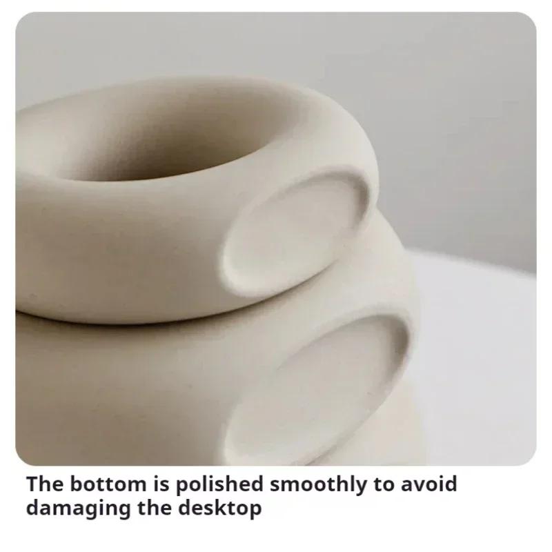 Creative Donut Shape Ceramic Vase Nordic White Circular Hollow Flower Vase Home Office Desktop Living Room Decoration Flower Pot