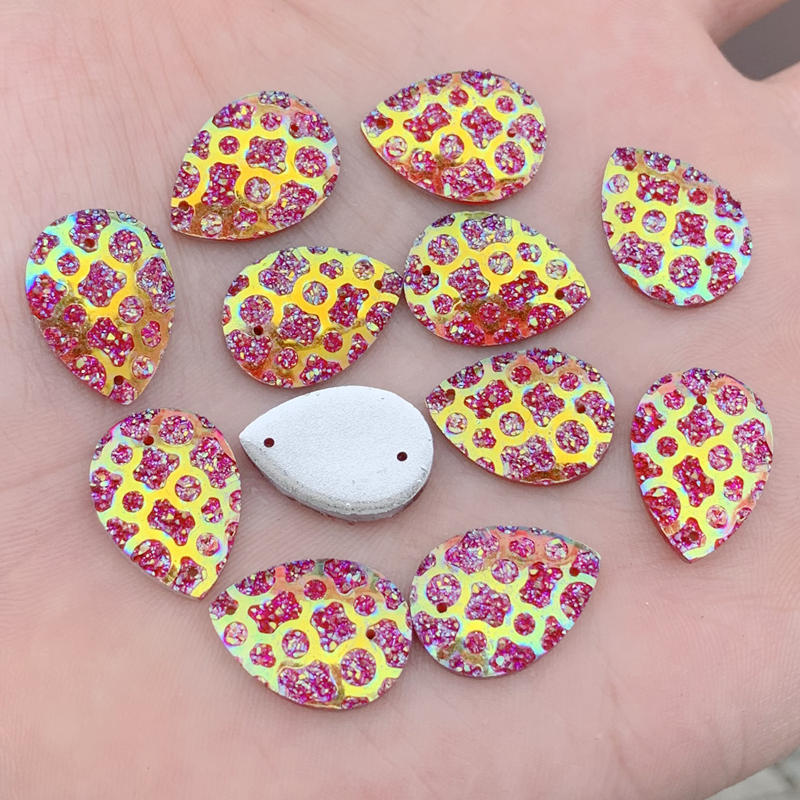 

13*18мм Капля воды Смола Драгоценные камни Камень Для бисероплетения Плоская спинка Тигрина Пришивные стразы с 2 отверстиями 40 штук/лот -A53