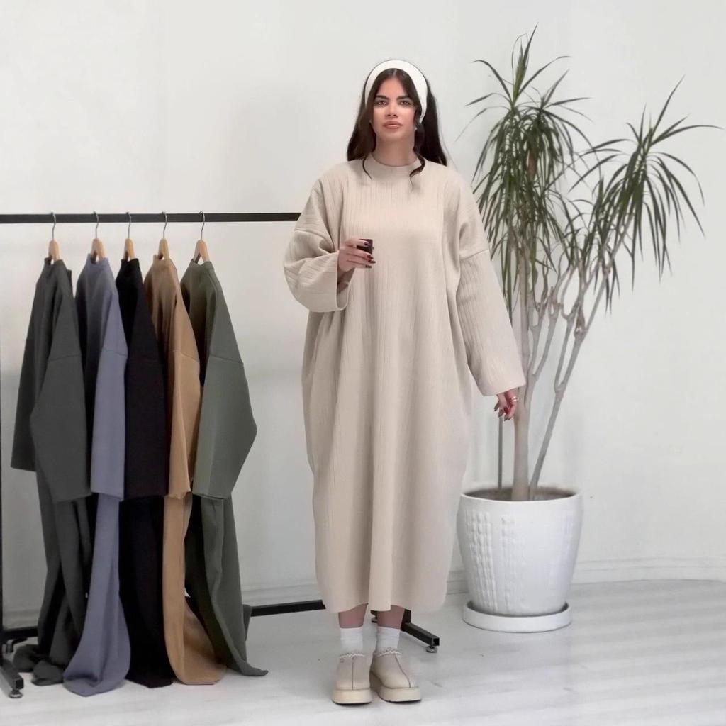 2025 Autumn European & American Women's Casual Round Neck Bell Sleeve Knitted Long Sweater Dress