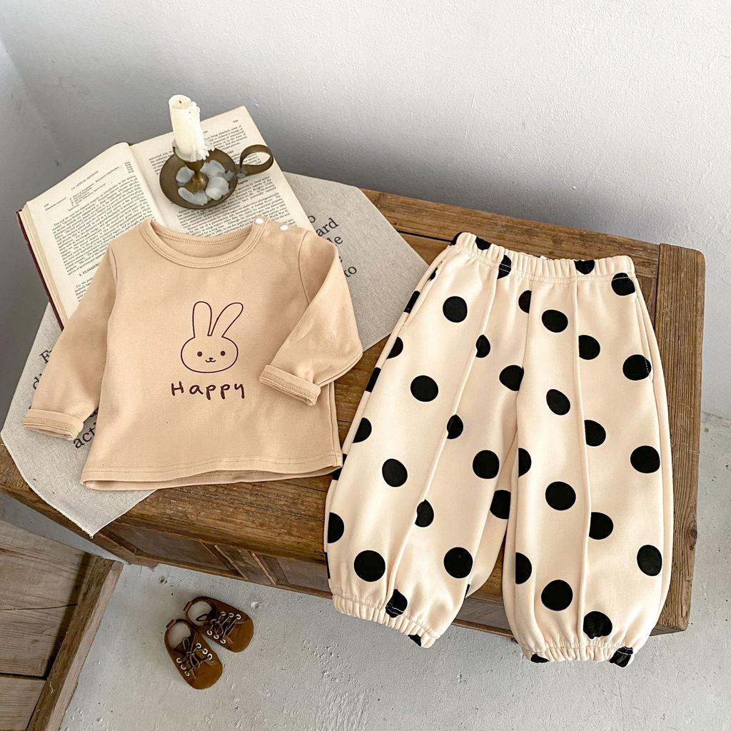 New autumn clothing for infants aged 0-3, casual sports pants with polka dots for baby girls,  thick velvet pants