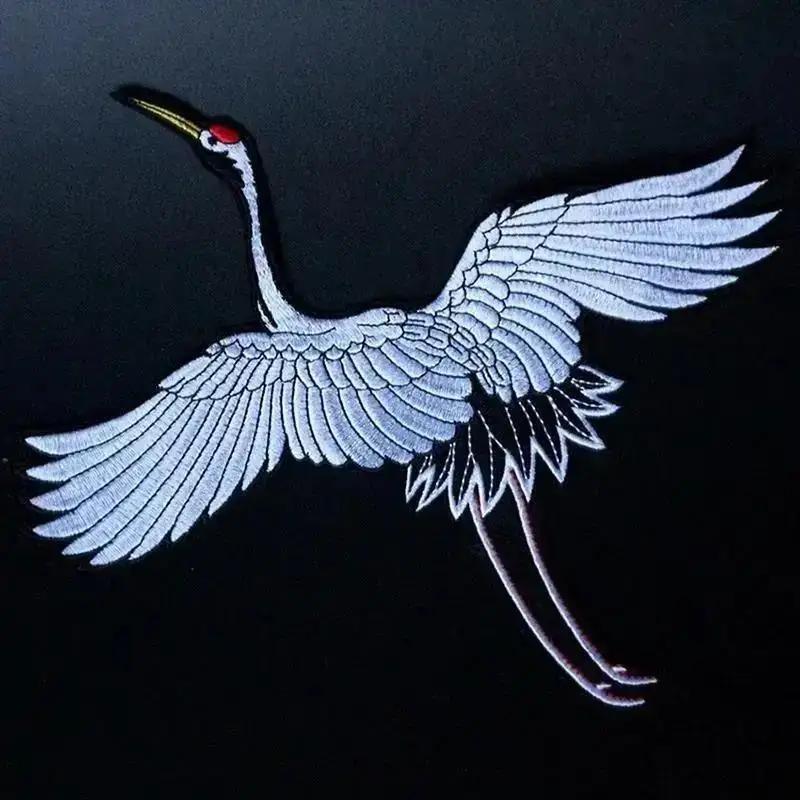 

DIY Embroidery Cloth Paste White Swan Red-crowned Crane Patch Appliques For Clothing Iron On Patch Patches For Clothes A