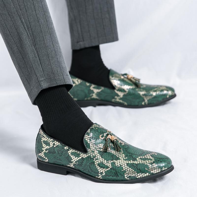 Men Printing Loafers Leather Shoes Formal Business Flats Slip On Shoes Wedding Dress Prom Black Shoes Large Size