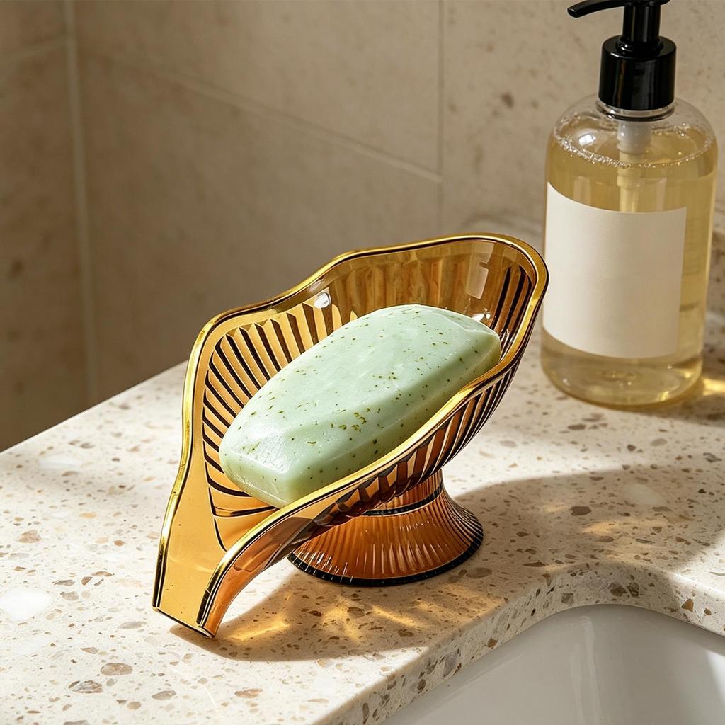 Soap Holder 1PC Drain Soap Box with Suction Cup Decorative Plastic Self Draining Bathroom Soap Tray Bathroom Organizers Storage